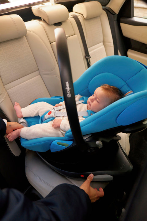 Cloud G i-Size Rotating Baby Car Seat