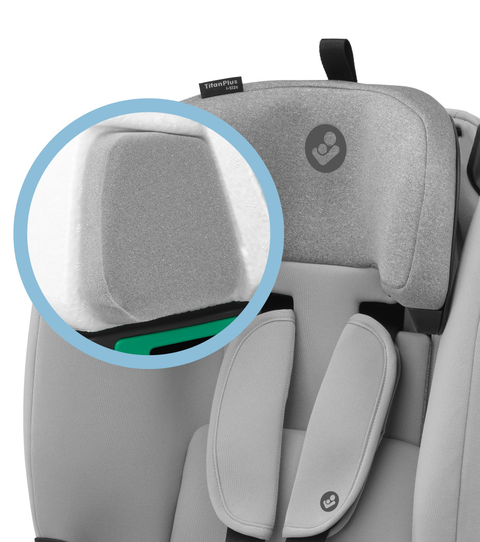 Titan Plus i-Size