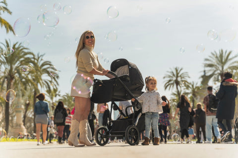 Mee - go Uno Plus 3in1 plus Base - Prams and Pushchairs